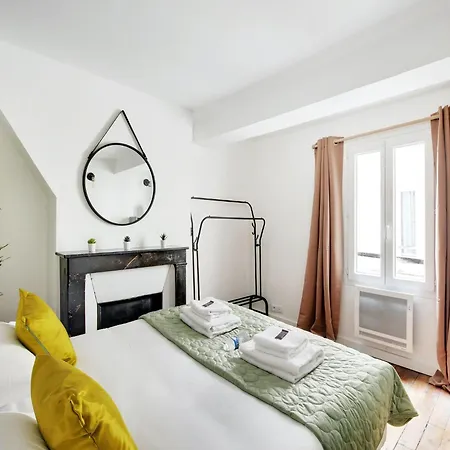 Cosy - 2bd 4p - Canal St-martin Apartment Paris
