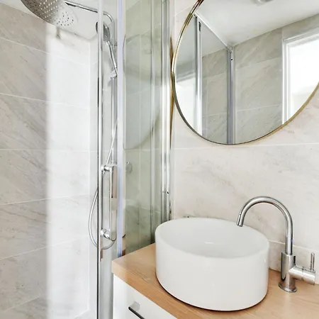 Appartamento Cosy - 2bd 4p - Canal St-martin Parigi